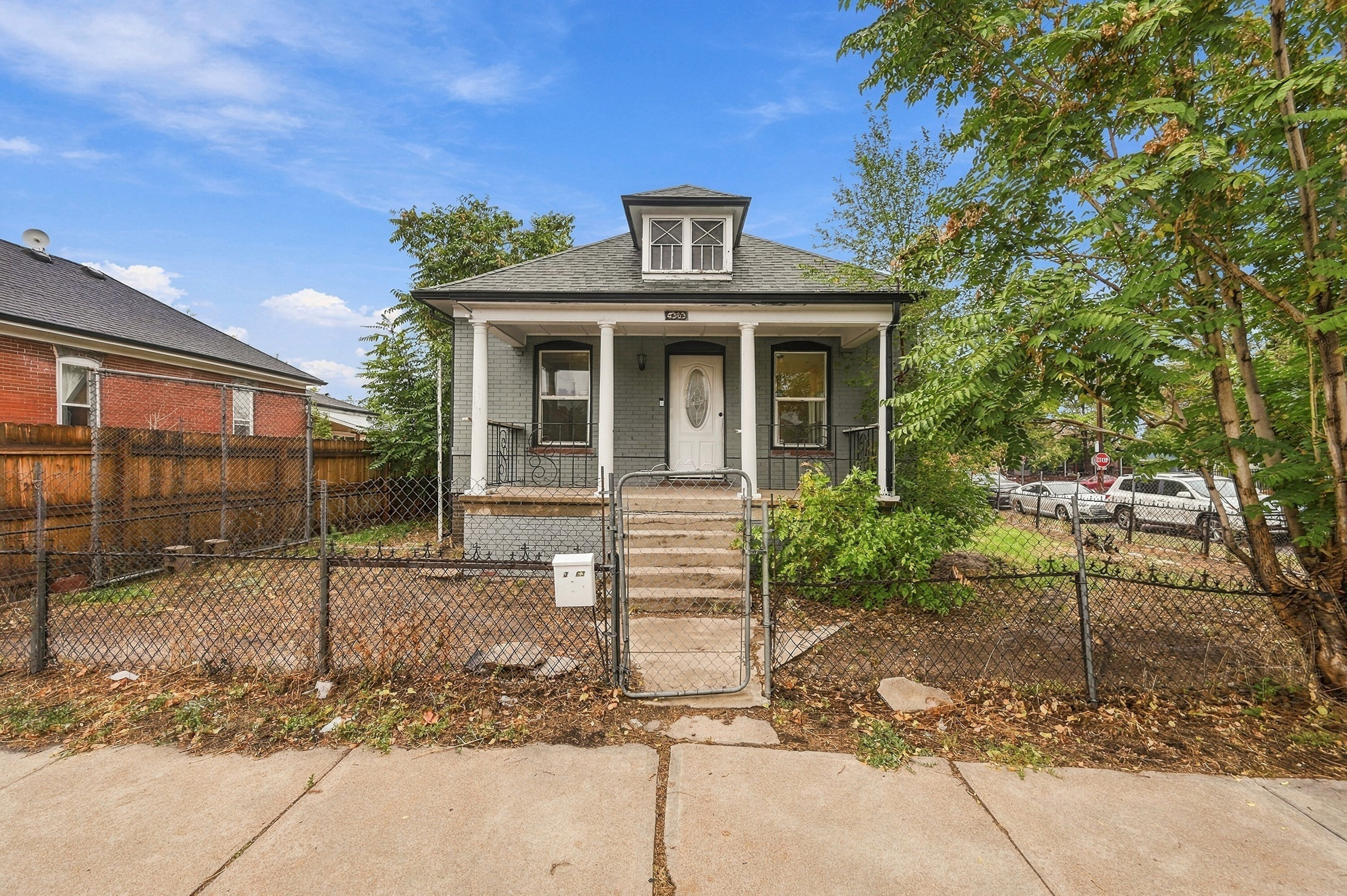 Property main image